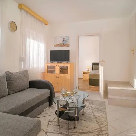 Tailor Apartman Apartment